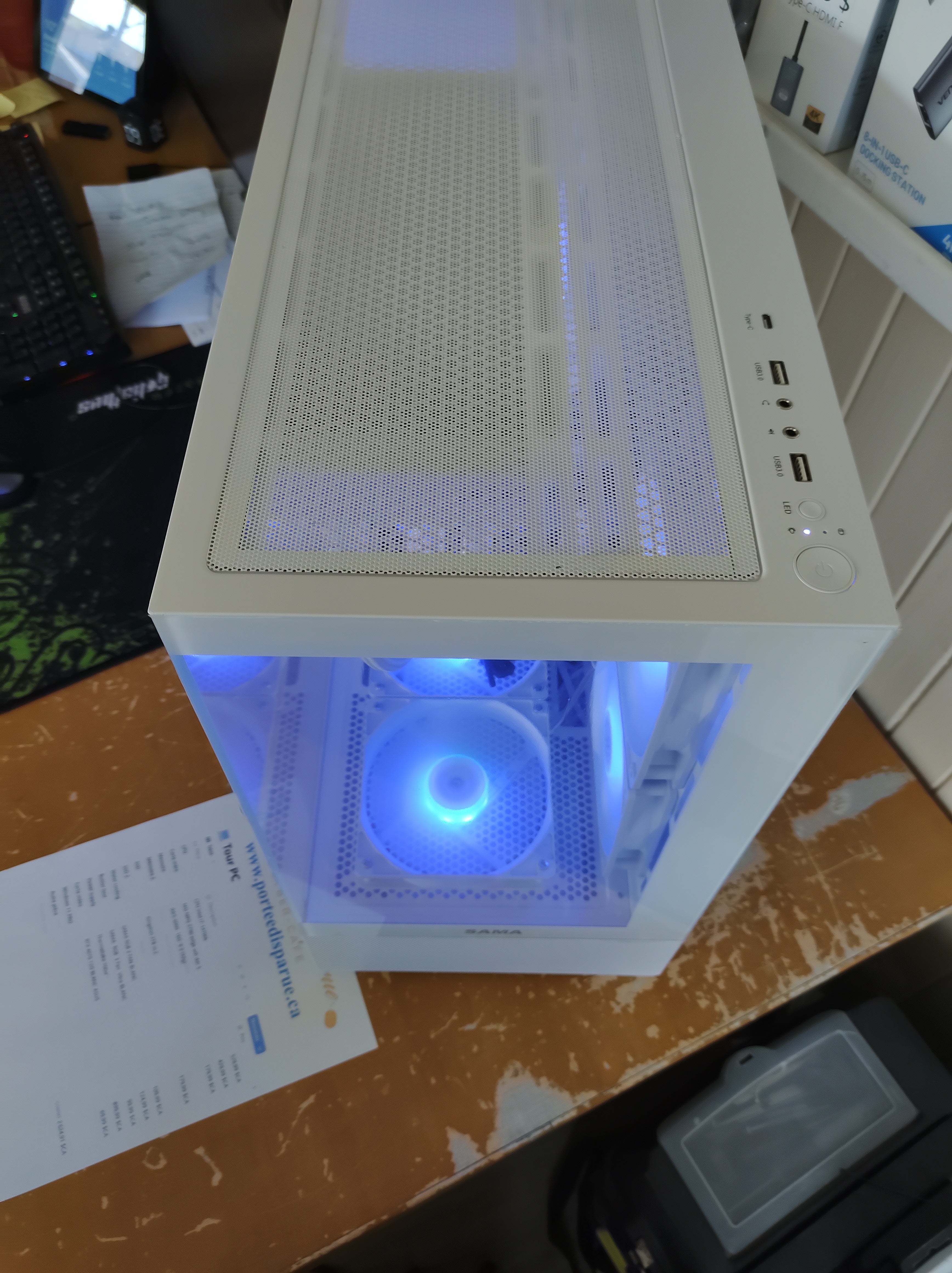 Tour I7-14700K Blanche