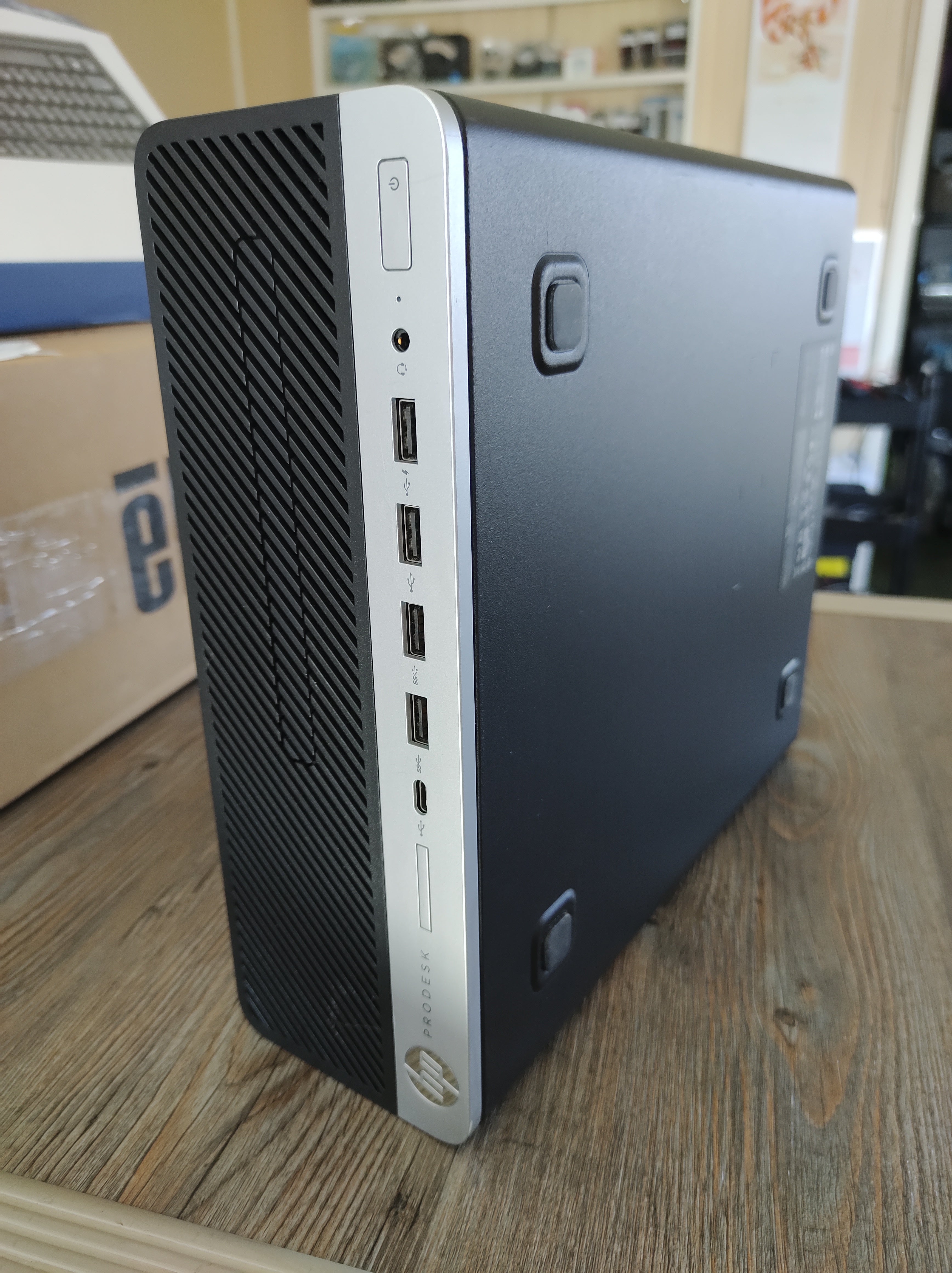 Tour HP I5-9500