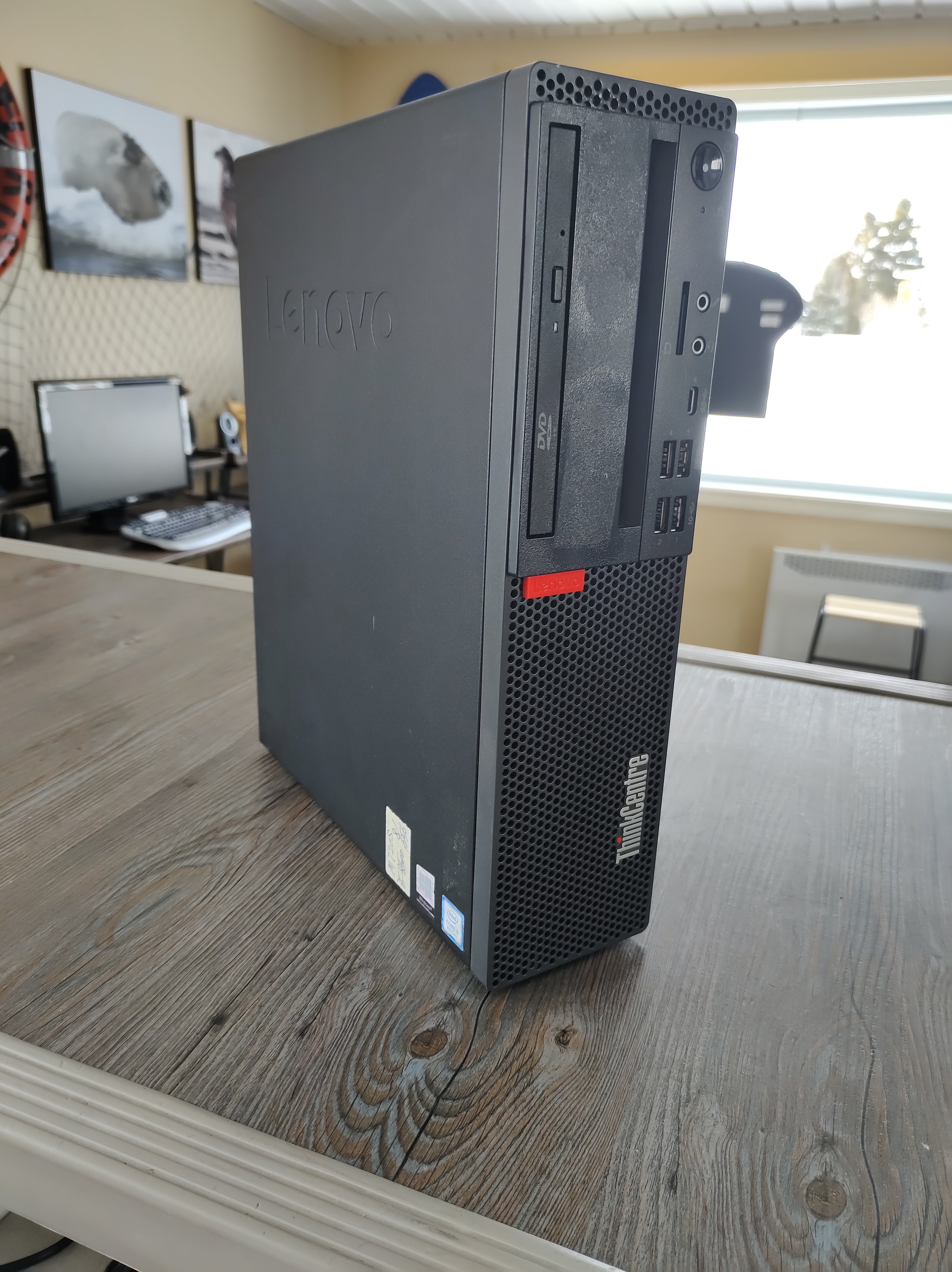 Tour SFF I5-8500