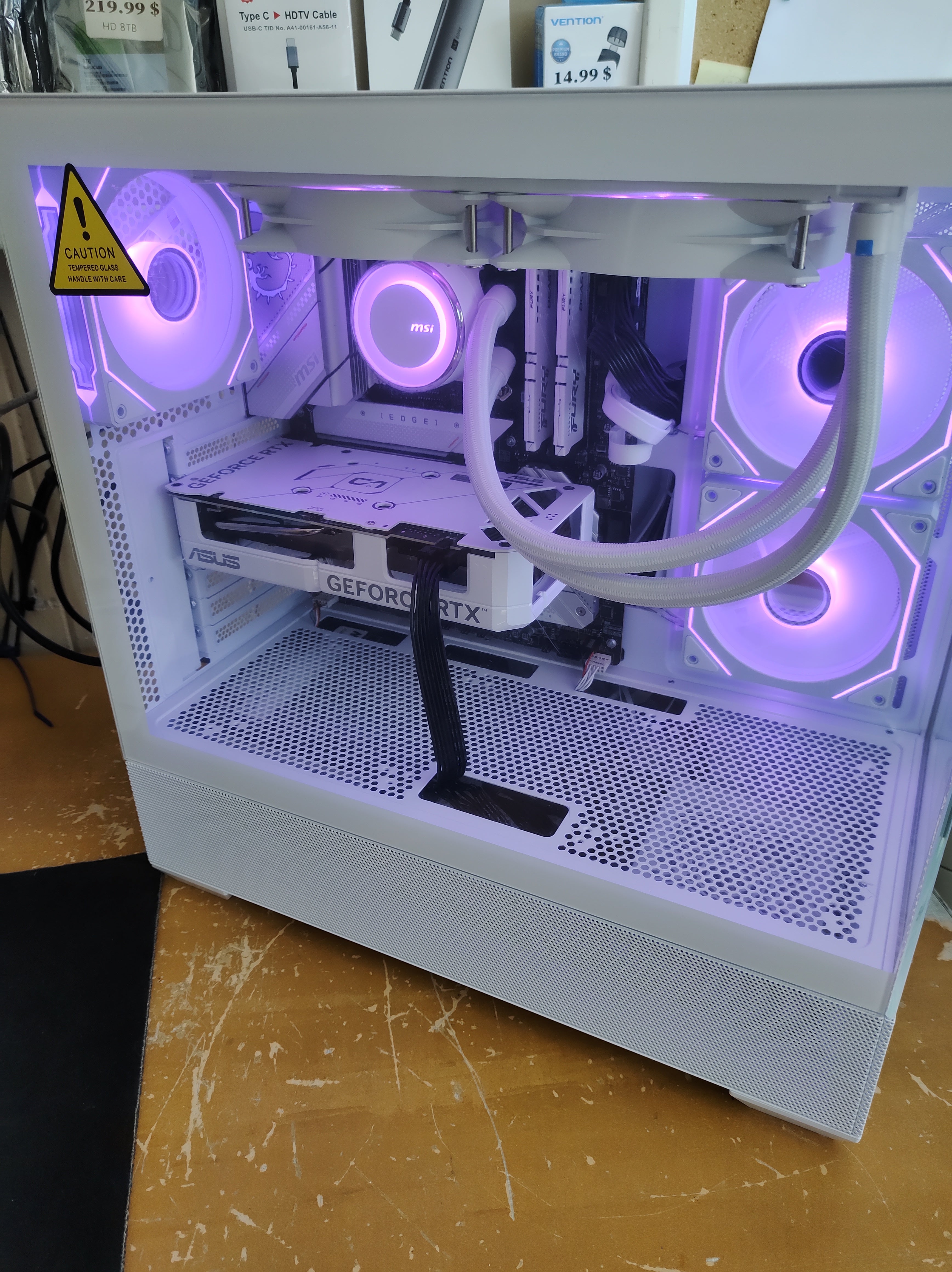 Tour I7-14700KF Blanche