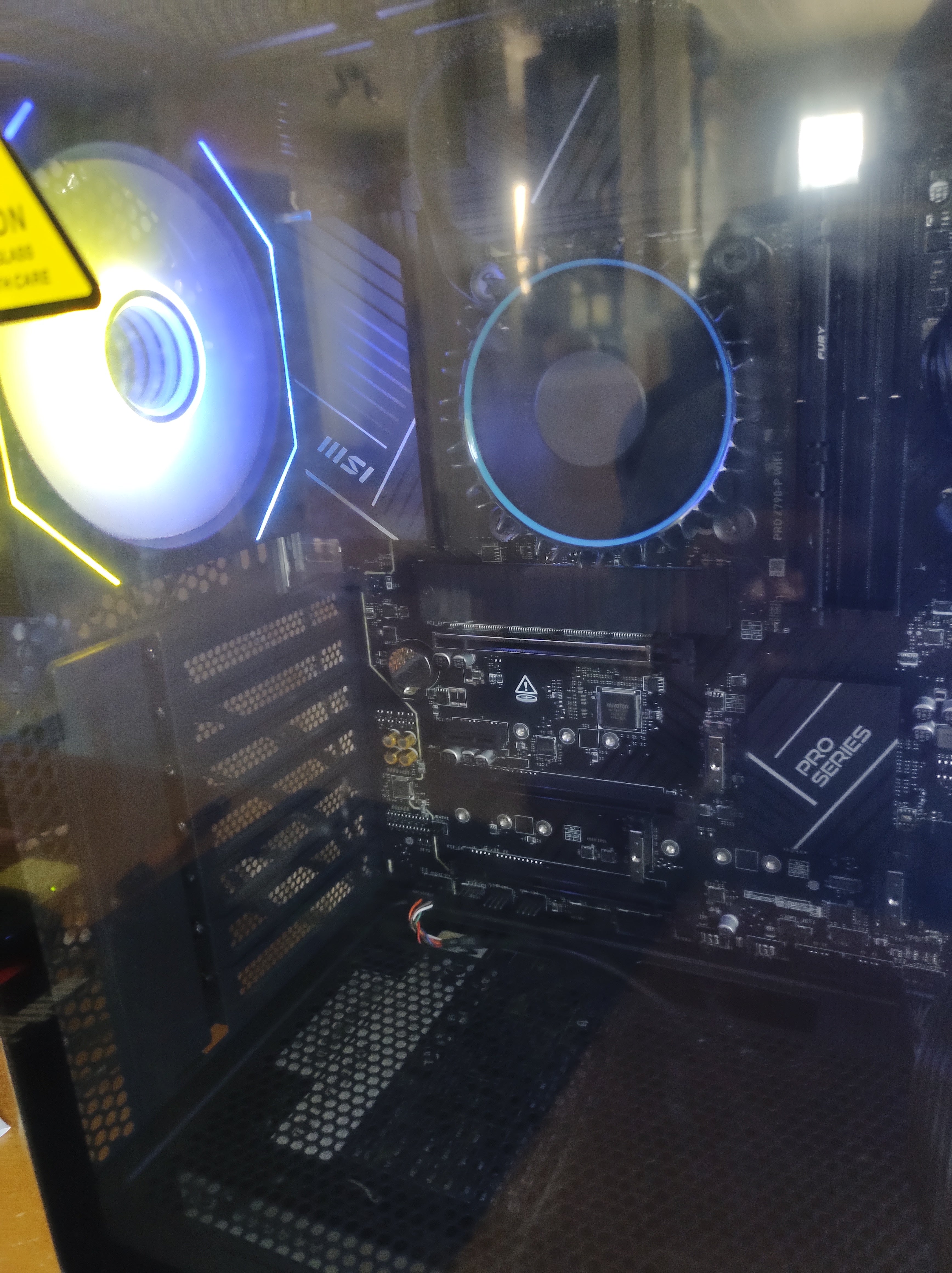 Tour I5-14500 - RTX 5060 8g