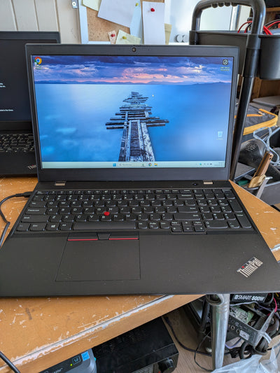 Lenovo ThinkPad L15 15.6" – Performance Professionnelle, i5 (10e Gén), 256 Go SSD & 16 Go RAM USAGE